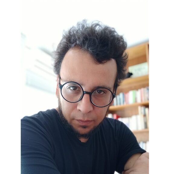 Alejandro Viveros